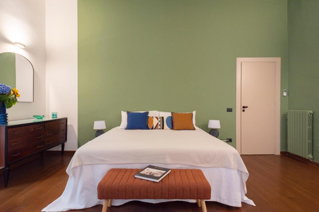 Modern Hospitality Naples Exclusive Stay Exterior photo